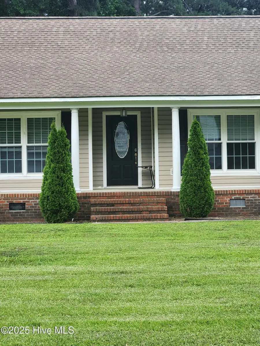 102 Pine Street, Washington, NC 27889 - Image #2