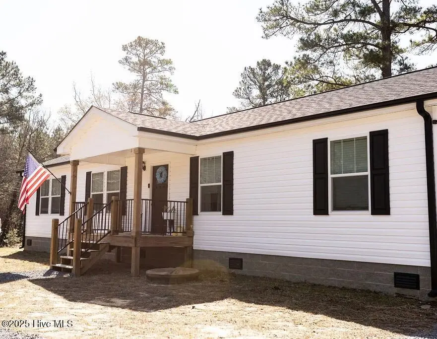 195 Creek Bend Drive, Vass, NC 28394 - Image #2