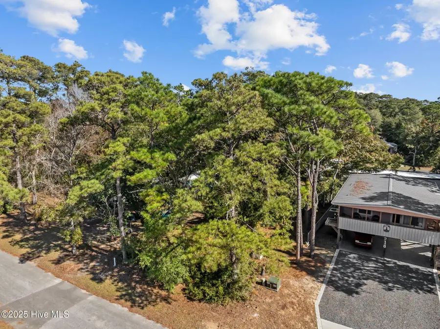218 NE 72nd Street, Oak Island, NC 28465 - Image #2