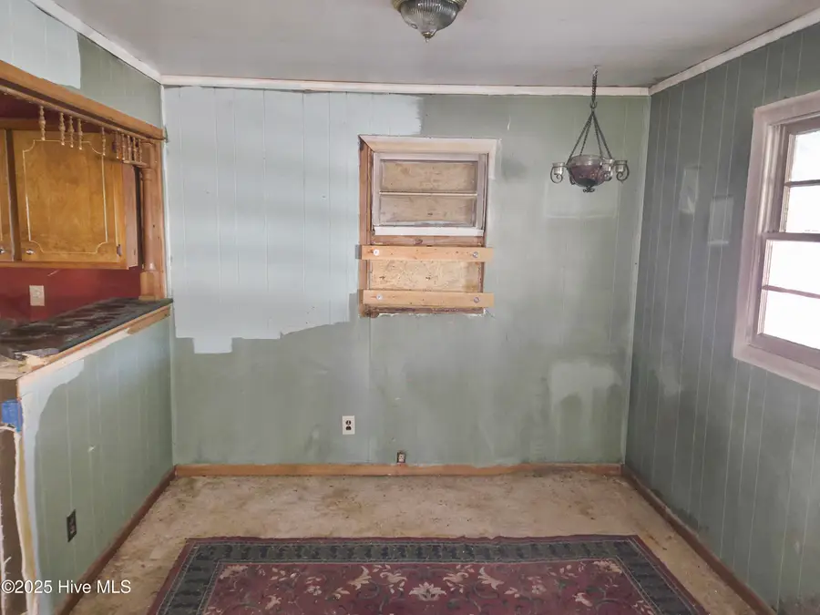 214 James Arthur Avenue, New Bern, NC 28560 - Image #2