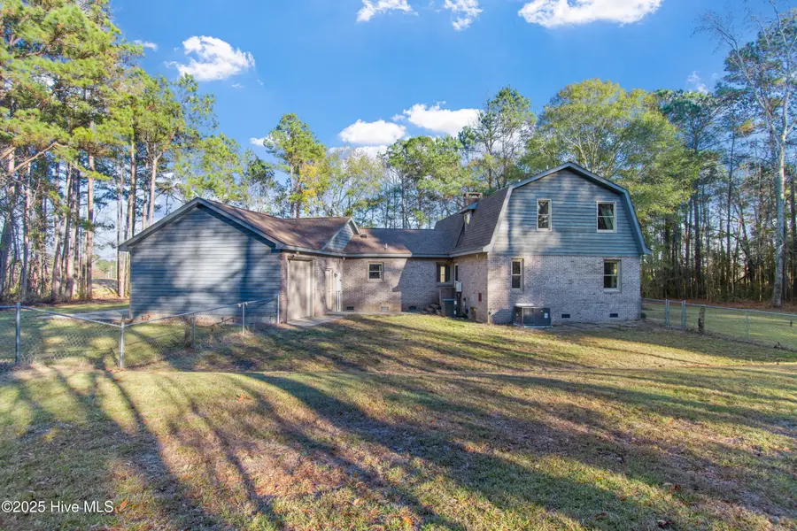 50 Irvin Enzor Road S, Fair Bluff, NC 28439 - Image #3