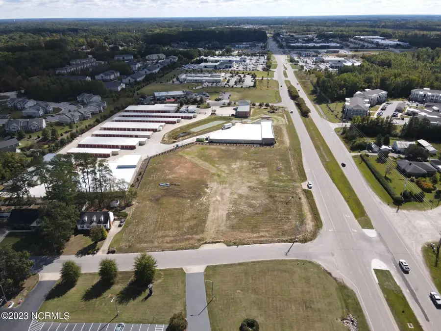 4002 Raleigh Road Parkway W, Wilson, NC 27896 - #3