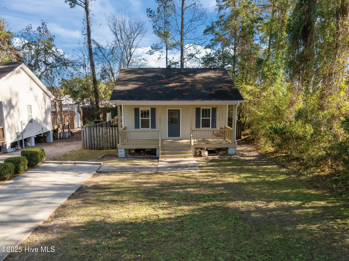 644 E Ocean Road, Holly Ridge, NC 28445 - Image #1