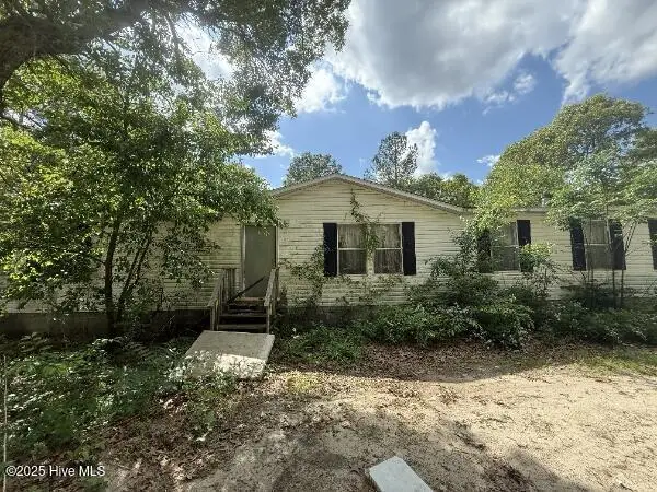 153 Longbrook Road, Aberdeen, NC 28315