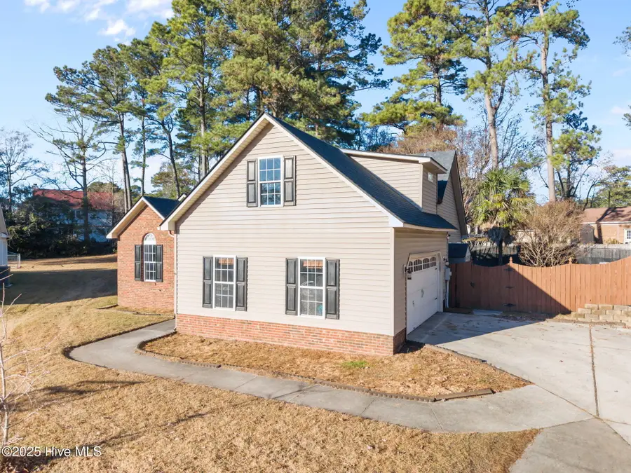 104 Dundee Court, Jacksonville, NC 28546 - Image #2