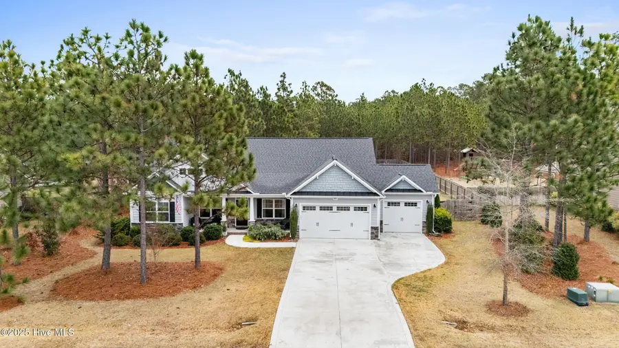 822 Winston Pines Drive, Aberdeen, NC 28315 - Image #2