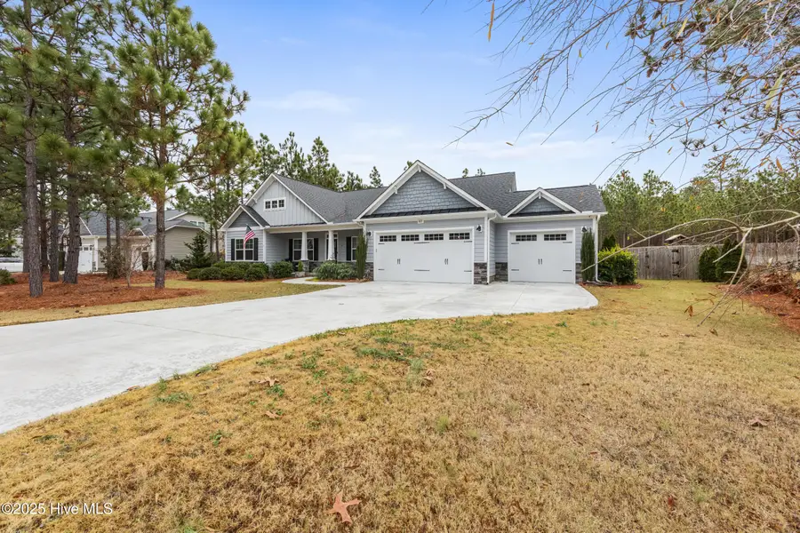 822 Winston Pines Drive, Aberdeen, NC 28315 - Image #3
