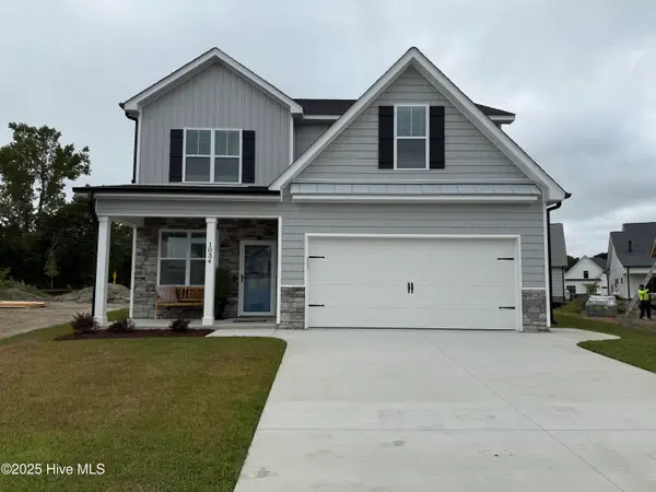 1034 Seven Iron Drive, Ayden, NC 28513