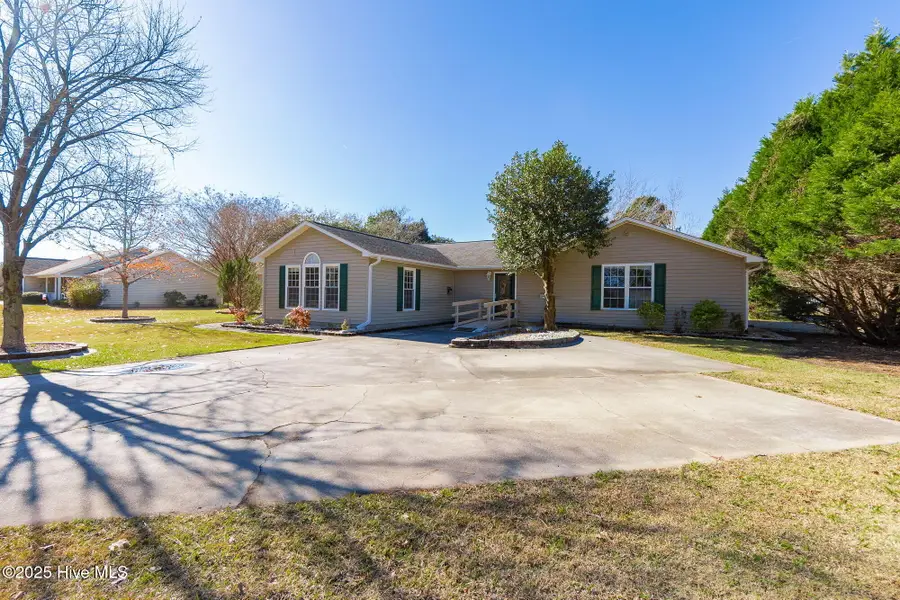 4503 Rivershore Drive, New Bern, NC 28560 - Image #2