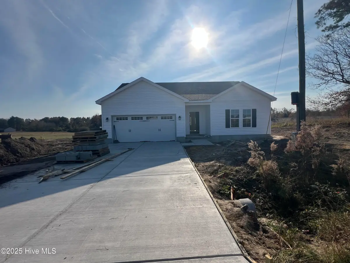 238 Deer Haven Drive, Richlands, NC 28574 - Image #1