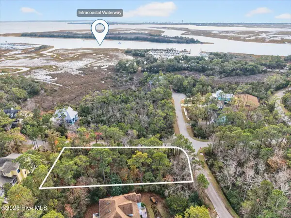 Lot 50 Carolina Bay Court, Southport, NC 28461