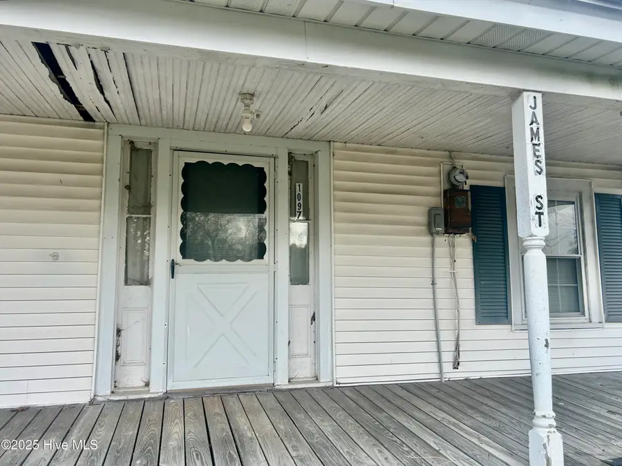 1097 James Street, Robersonville, NC 27871 - Image #3