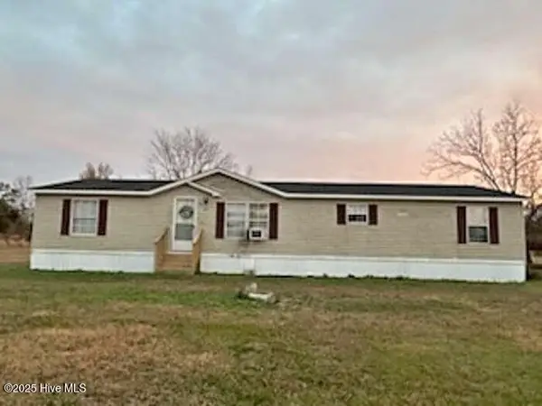 332 Best Road, Whiteville, NC 28472