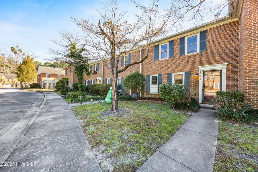 4920 Seabrook Court, Wilmington, NC 28403 - Image #2