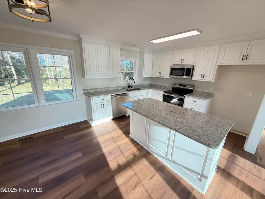 109 Tarheel Drive, Mount Olive, NC 28365 - Image #3