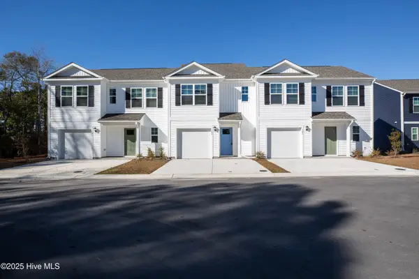 114 N Grassland Road #Unit 18, Surf City, NC 28445