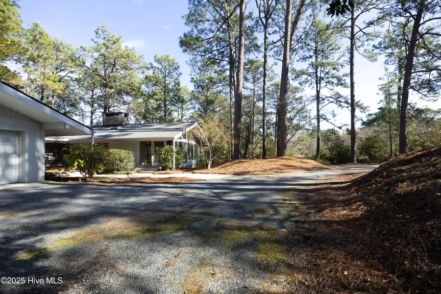 170 Quail Hollow Drive, Pinehurst, NC 28374 - Image #2