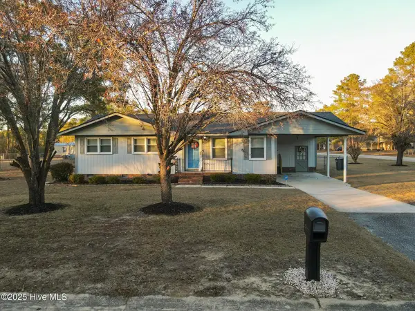 12881 Andrews Drive, Laurinburg, NC 28352