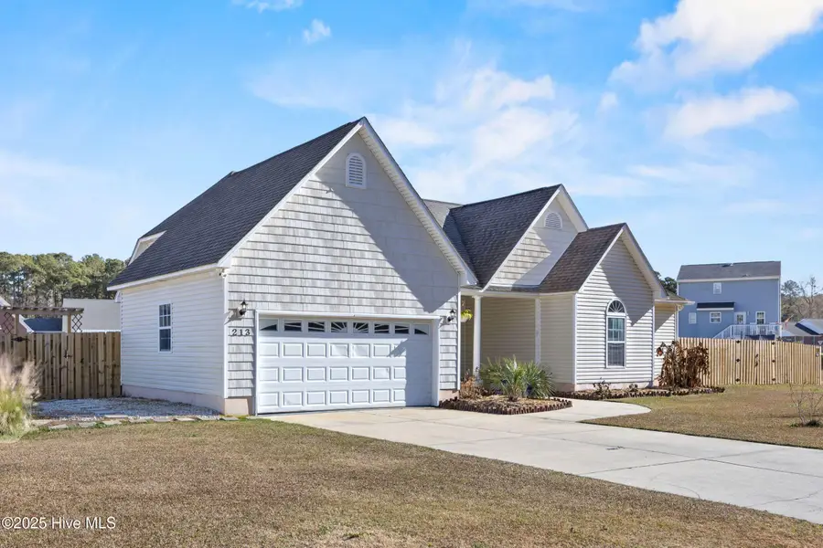 213 Lakeside Drive, Sneads Ferry, NC 28460 - Image #3