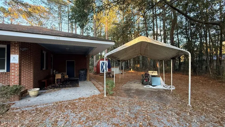 160 Pinewood Drive, Arapahoe, NC 28510 - Image #2