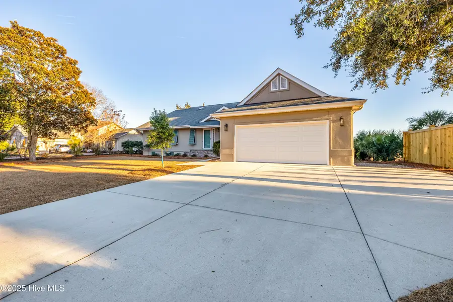 119 Sound View Drive N, Hampstead, NC 28443 - Image #3