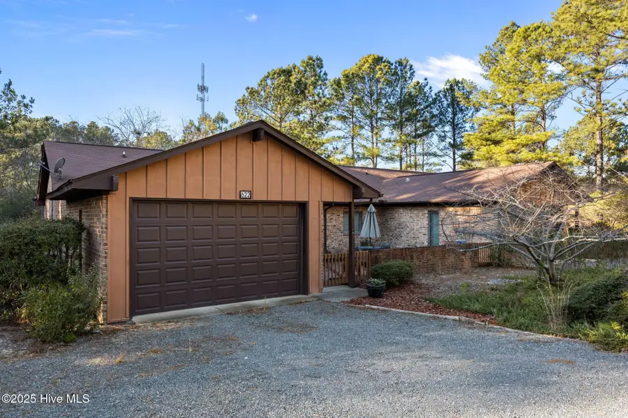 622 Redwood Drive, Southern Pines, NC 28387 - Image #3