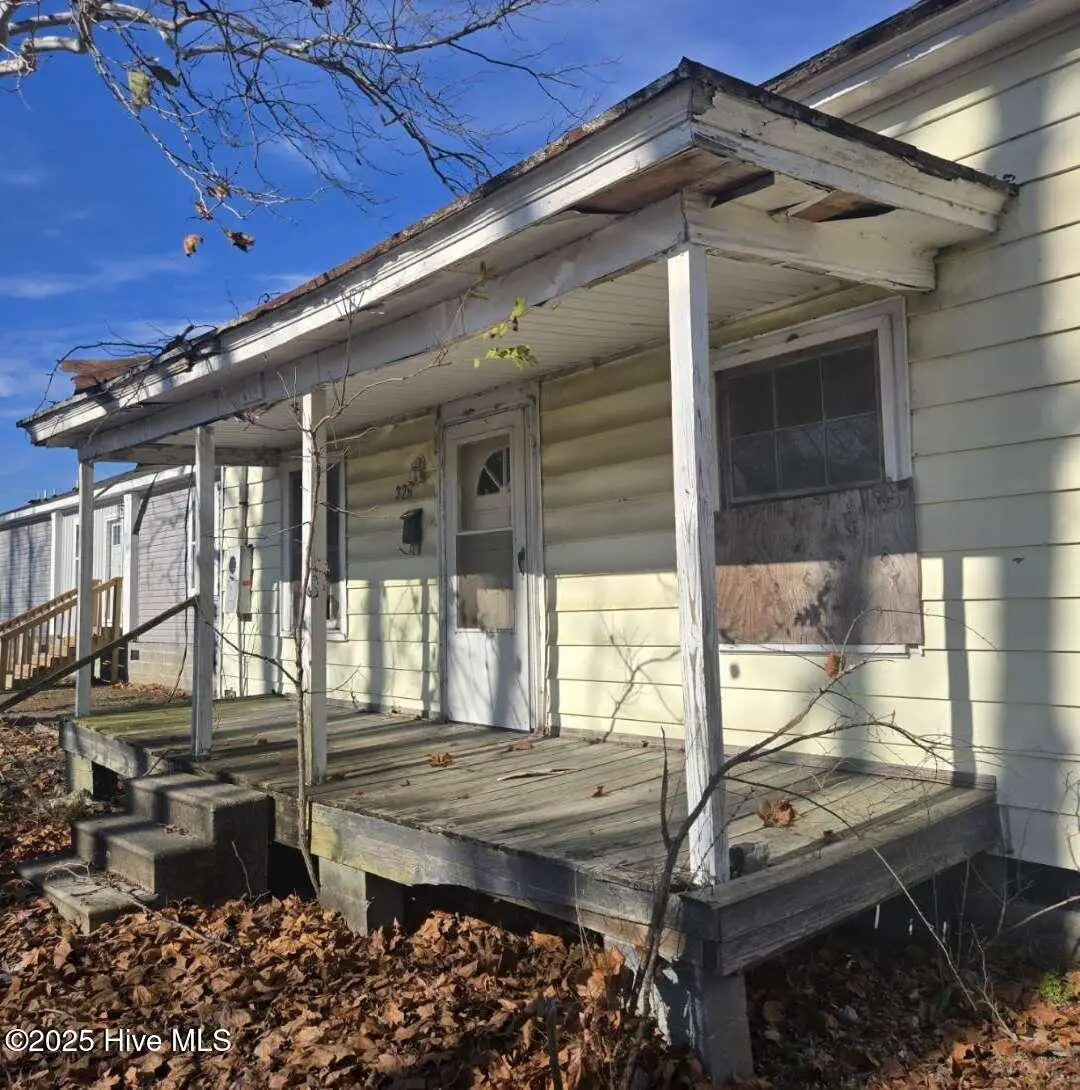 329 Jackson Street, Ayden, NC 28513 - Image #1