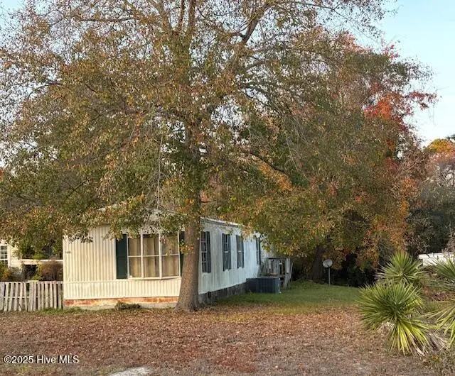 4686 Bluewater Street Se, Southport, NC 28461 - Image #3