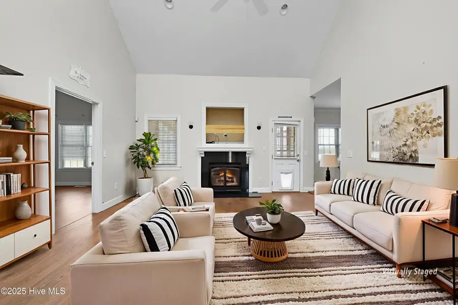 804 Treyburn Circle, Greenville, NC 27858 - Image #2