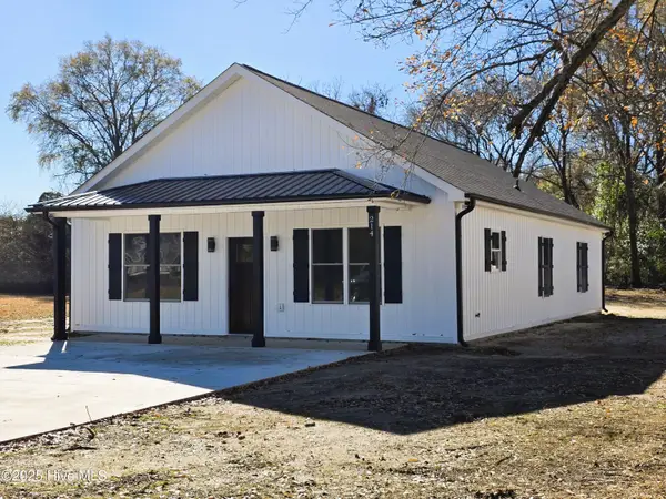 214 E Railroad Street, La Grange, NC 28551