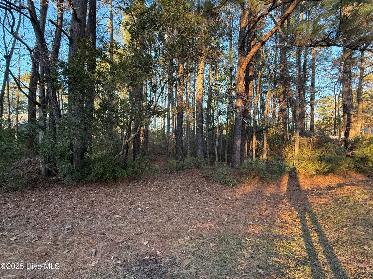 107 Starboard Drive, New Bern, NC 28562 - Image #1