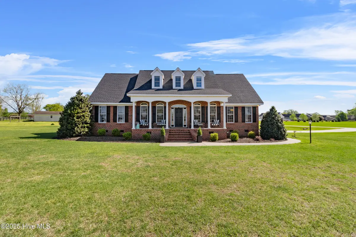 103 Arabian Circle, Beulaville, NC 28518 - Image #1
