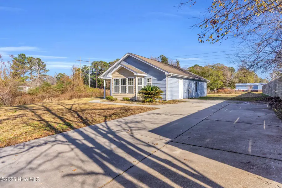 9564 Holly Hills Drive Ne, Leland, NC 28451 - Image #3