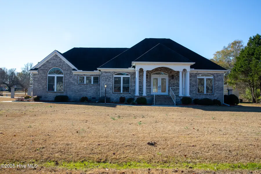 27 Stewart Circle, Whiteville, NC 28472 - Image #2
