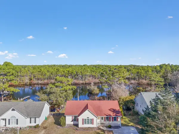 44 Crystal Road, Southport, NC 28461