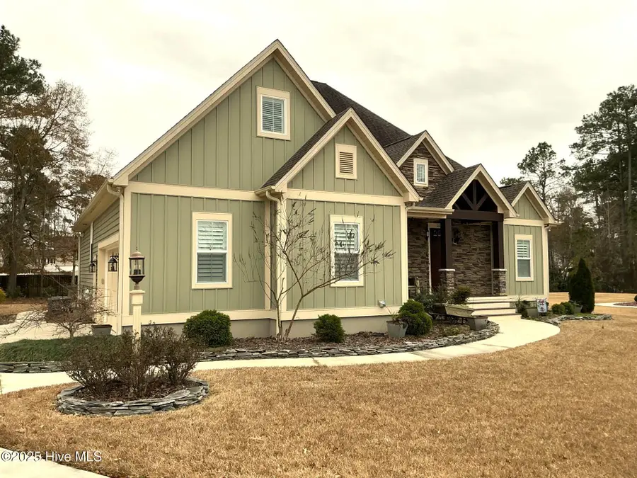301 Saint Charles Lane, Jacksonville, NC 28546 - Image #3