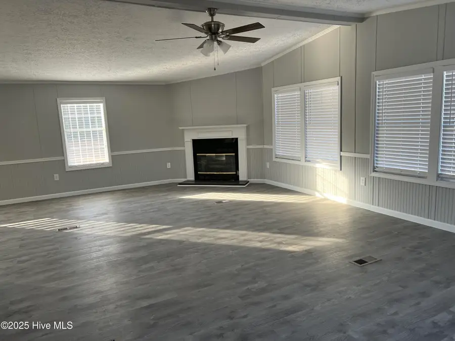 1906 Emerson Street, New Bern, NC 28562 - Image #2