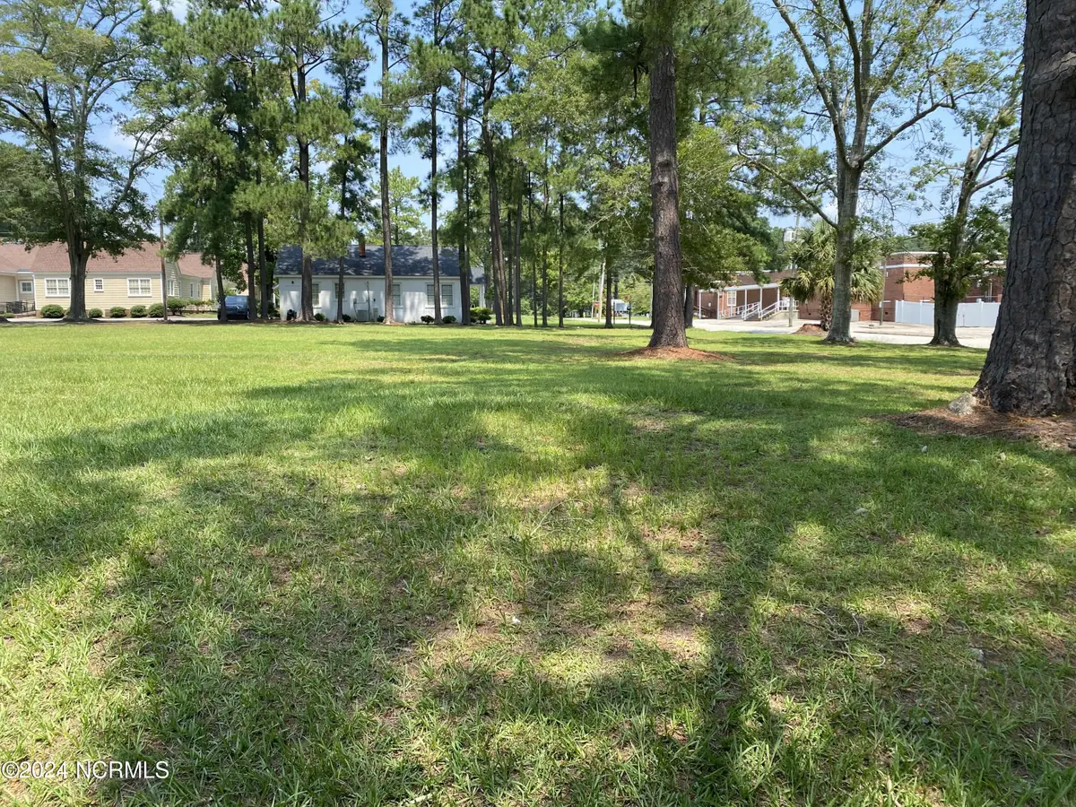 705 N Near 711 N Thompson Street, Whiteville, NC 28472 - Image #1