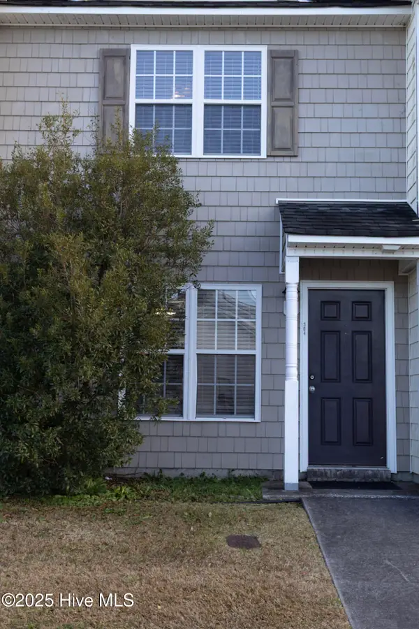 304 Streamwood Drive, Jacksonville, NC 28546