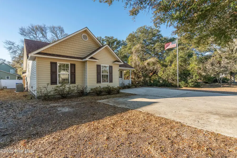 803 W Oak Island Drive, Oak Island, NC 28465 - Image #2