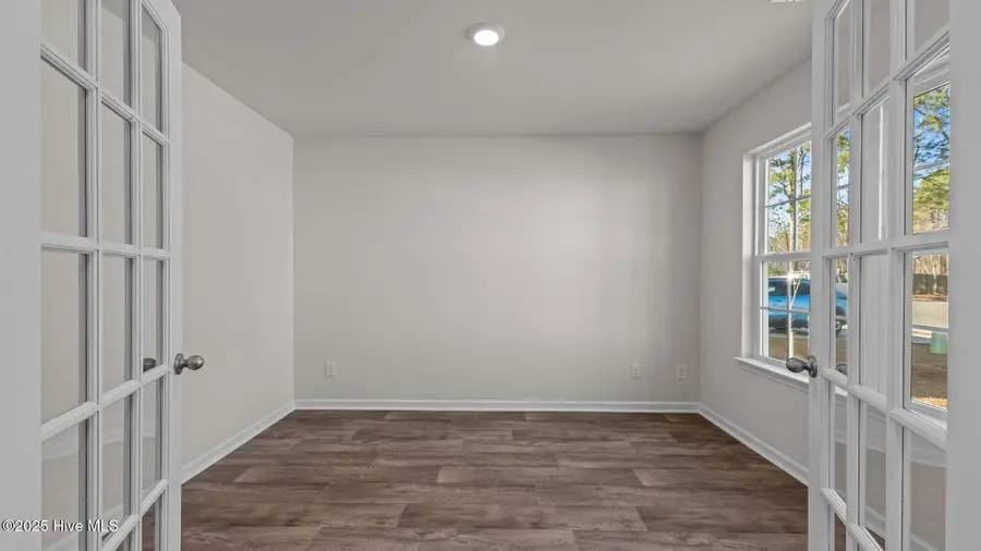 4021 Topsail Trail, New Bern, NC 28560 - Image #3