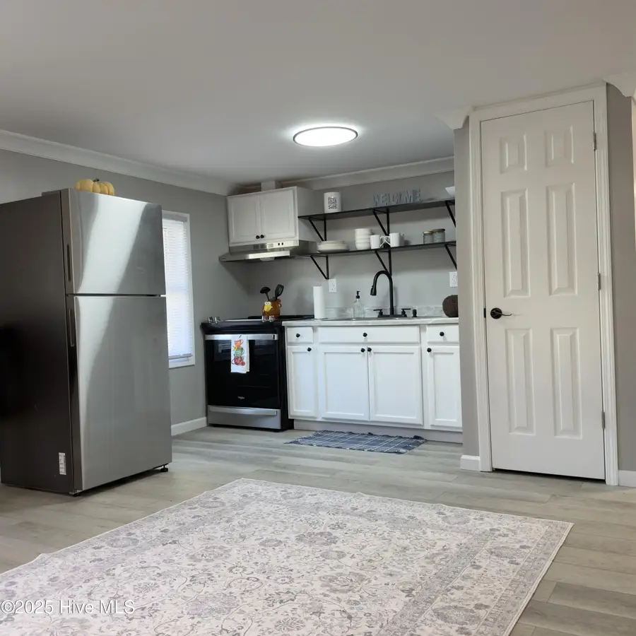 510 S Sycamore Street, Fremont, NC 27830 - Image #3