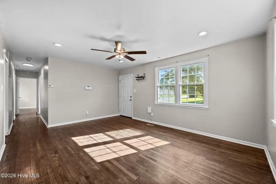 708 Barn Street, Jacksonville, NC 28540 - Image #3