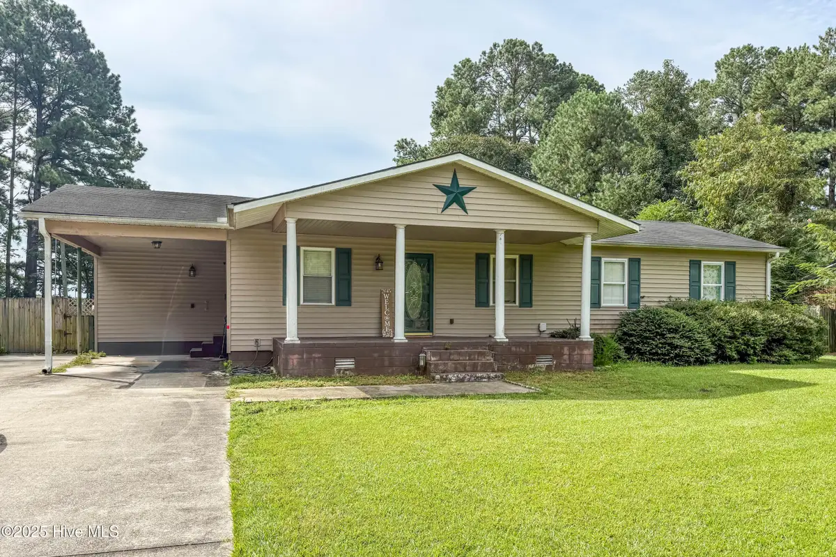 645 Mile Road, Vanceboro, NC 28586 - Image #1