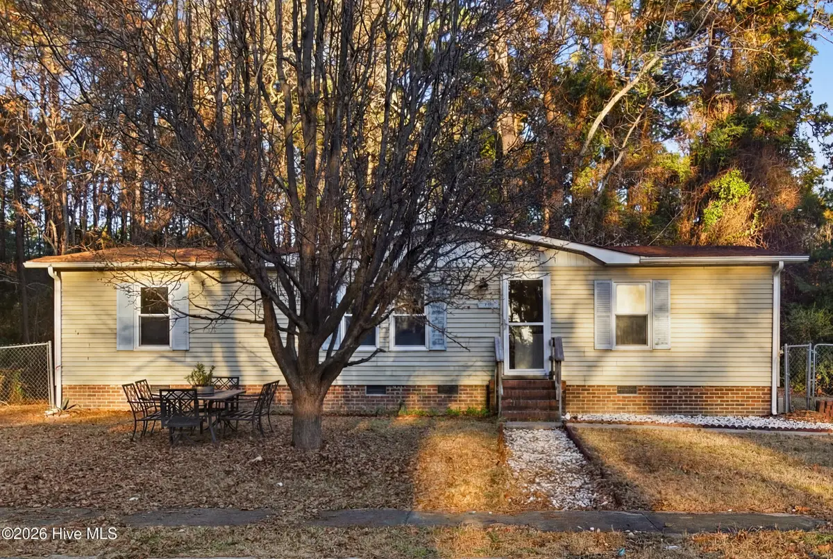 106 Paula Place, Jacksonville, NC 28540 - Image #1