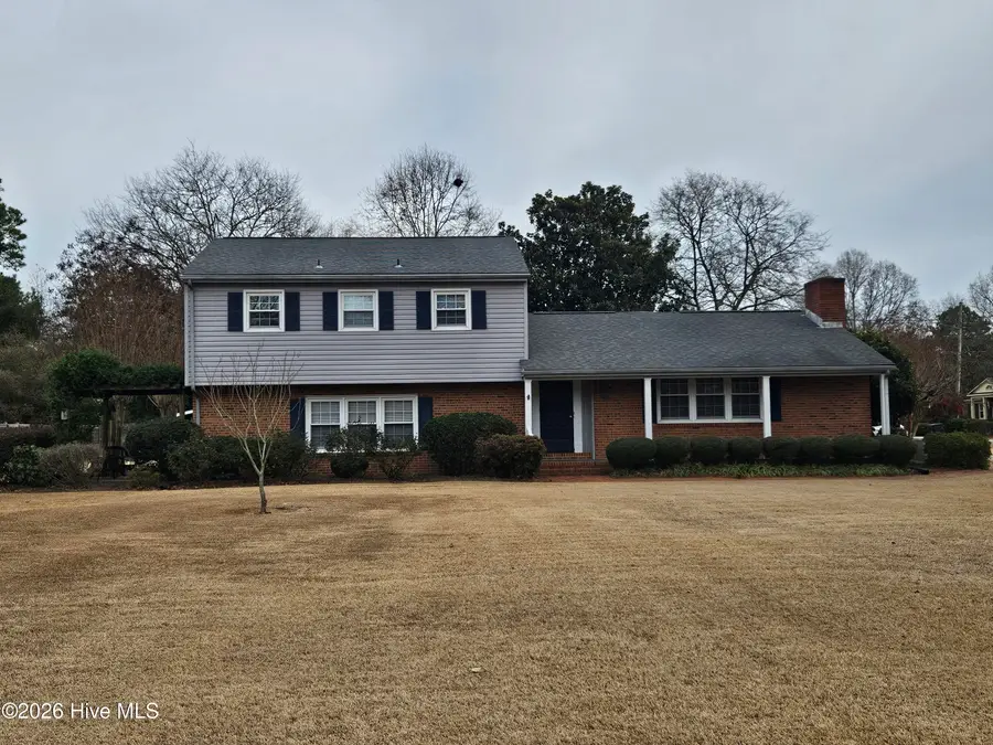 200 Coharie Drive, Clinton, NC 28328 - Image #2