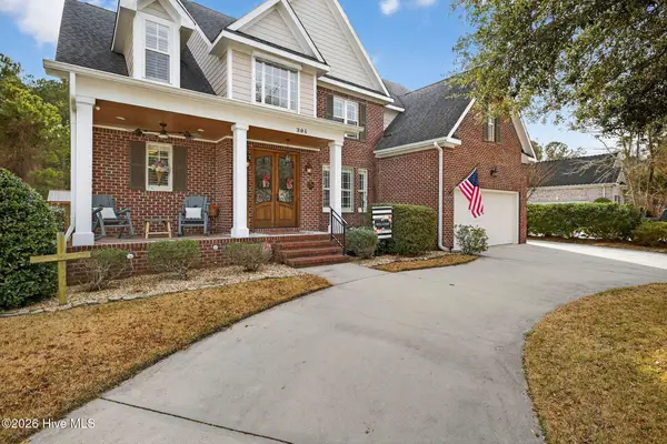 201 King Arthur Drive, Wilmington, NC 28403