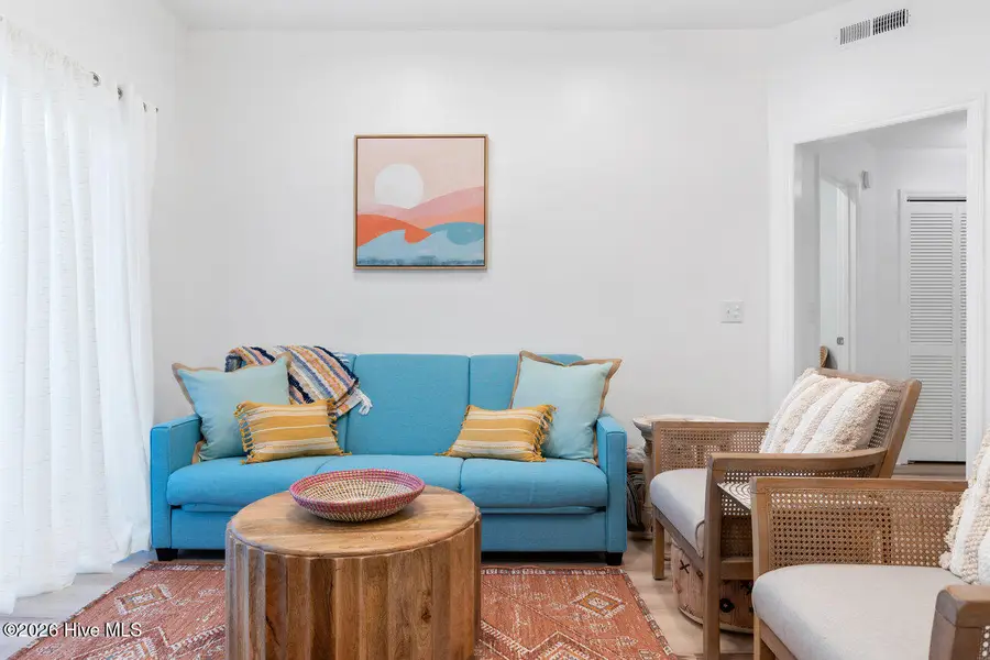 4220 Wilshire Boulevard #204, Wilmington, NC 28403 - Image #3