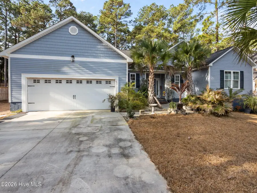 103 Sutton Place, Cape Carteret, NC 28584 - Image #2