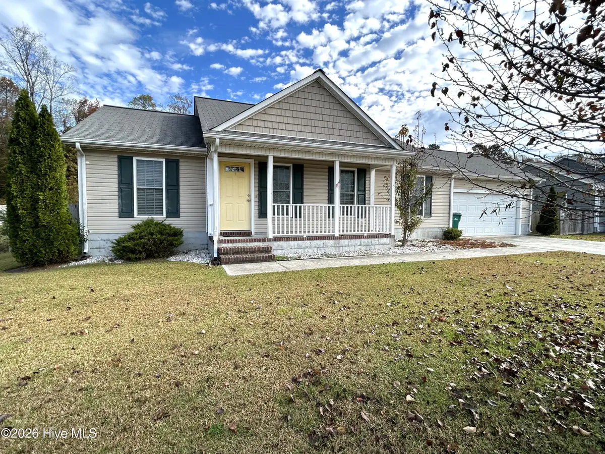 115 Laredo Drive, Jacksonville, NC 28540 - Image #1